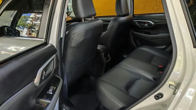 SUZUKI GRAND VITARA HYBRID 4X4 - foto 4